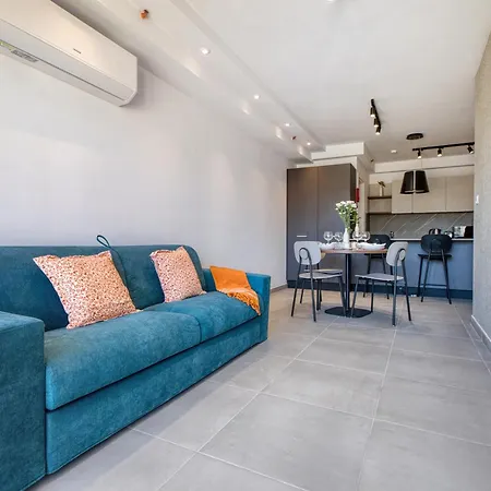 شقة Stunning 1 Bedroom St Julians Sleeps 4 سانت جوليان