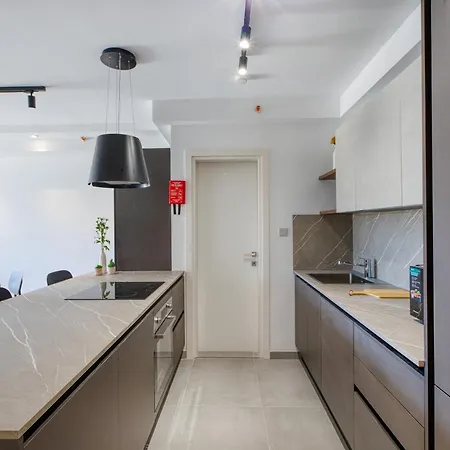 Apartament Stunning 1 Bedroom St Julians Sleeps 4 St. Julian's